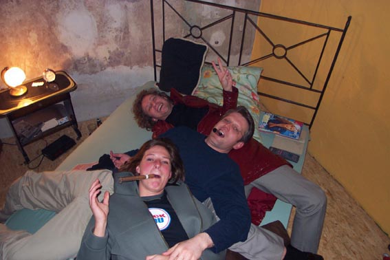 woldo, schmi und boeni fangen an...