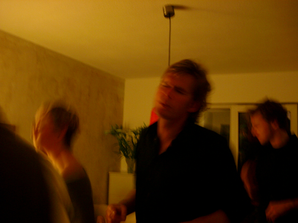 gefolgt von &uuml;bermut...