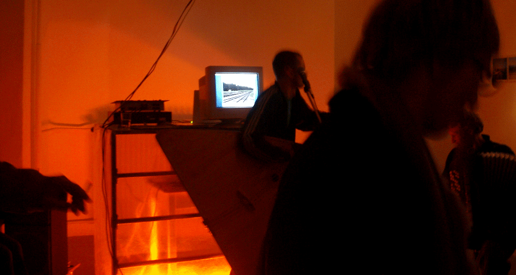 noaal, barac und lerth folgen sch&uuml;chtern...